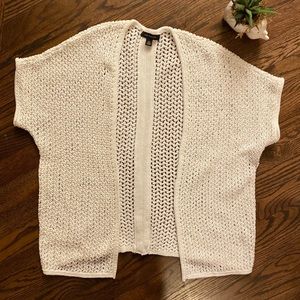 👑 4 for $25 👑 Ann Taylor white open cardigan EUC